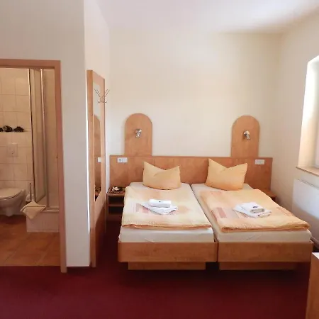 Gasthuis Am Findling Potsdam