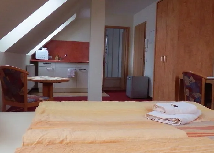 Πανσιόν Am Findling